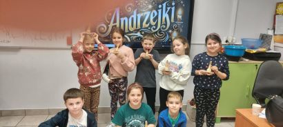 Andrzejkowe wróżby w klasie II