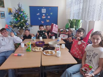 Mikołajki - czas prezentów i radości 🎅🎁🎄