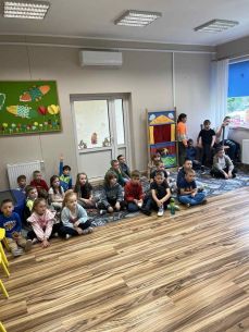 O manierach słów kilka